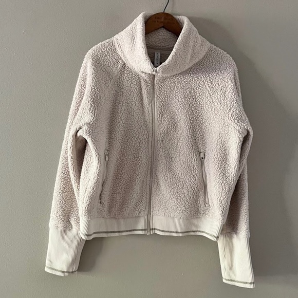 Athleta Tugga Sherpa Jacket, White/Cream, Size Large - Picture 2 of 6
